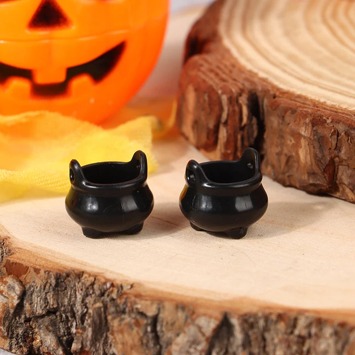 Black Mini Witch Cauldrons