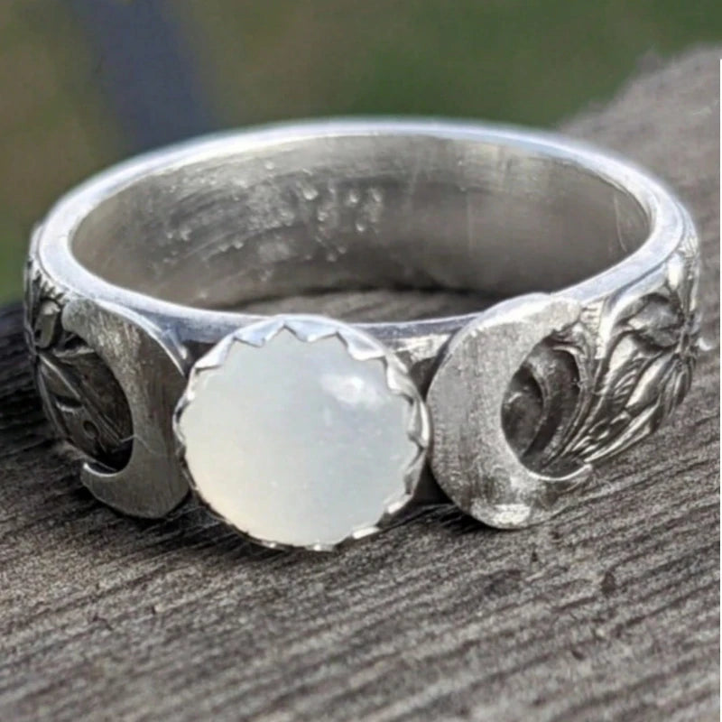 Boho Triple Moon Band Ring
