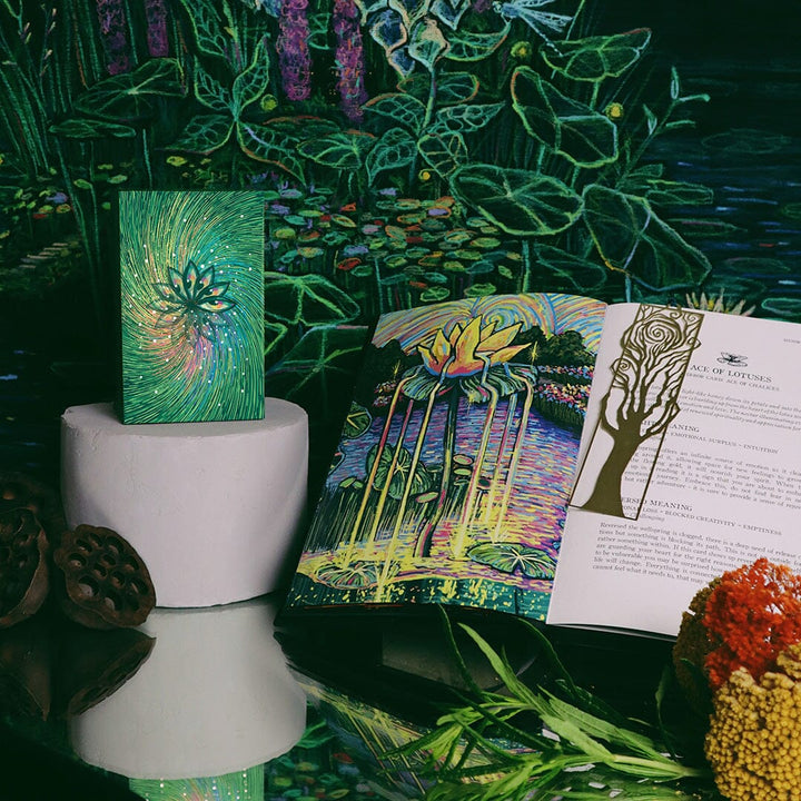 Cosma Visions Oracle Booklet