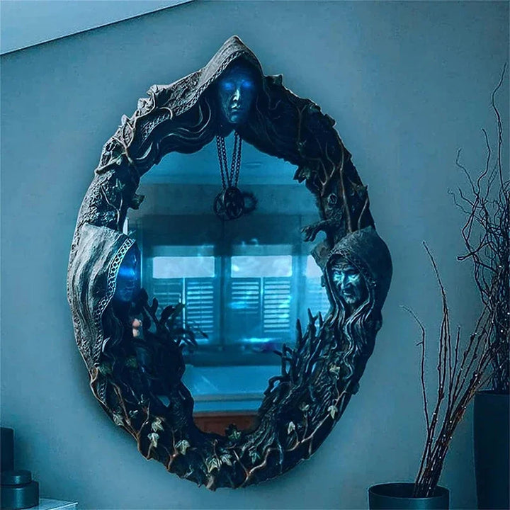 Goddess Mirror