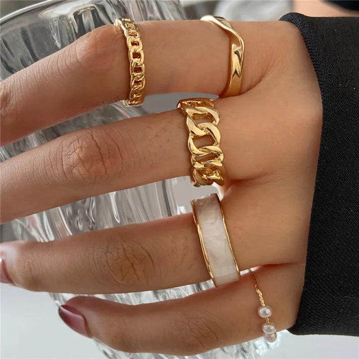 Gold Band Ring Set