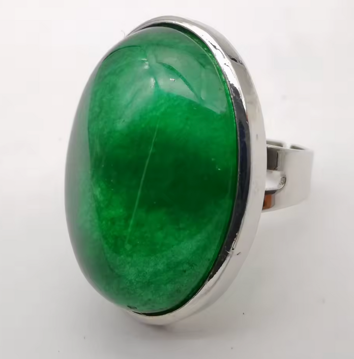 Green Agate Oval Ring
