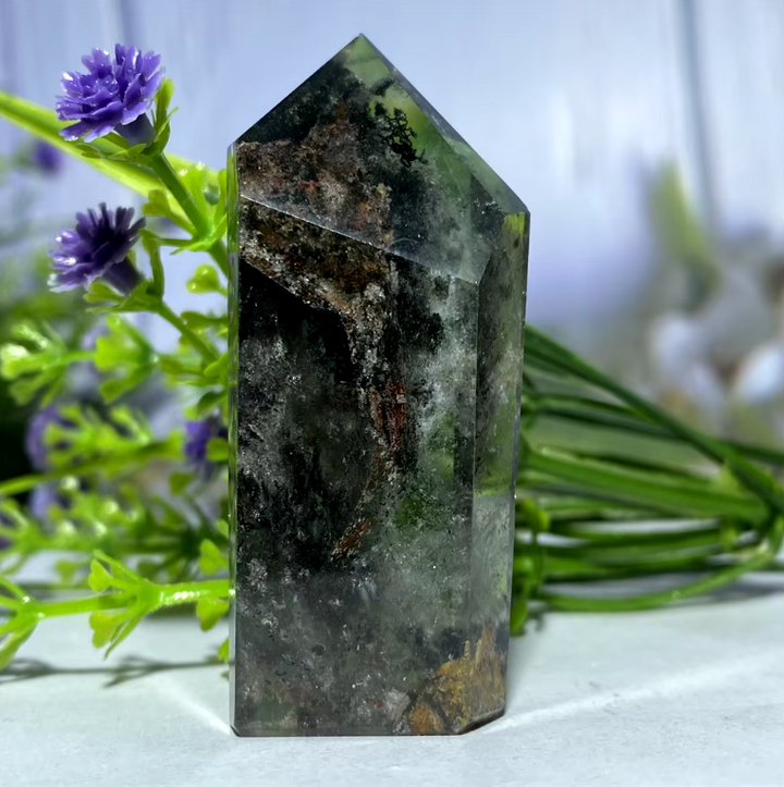 Green Phantom Ghost Quartz Oblesik