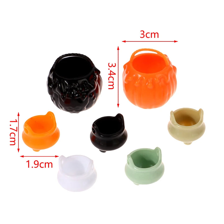 Mini Halloween Cauldrons