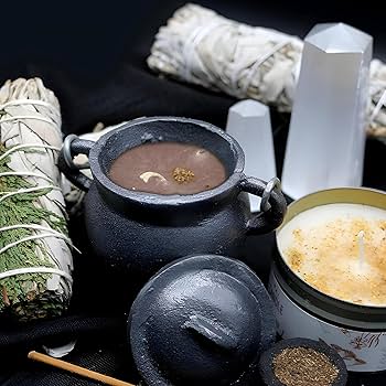 Palo Santo Cauldron Candle