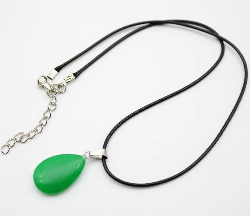 Green Jade Stone Teardrop Pendant Necklace For Sale | Green Witch Creations