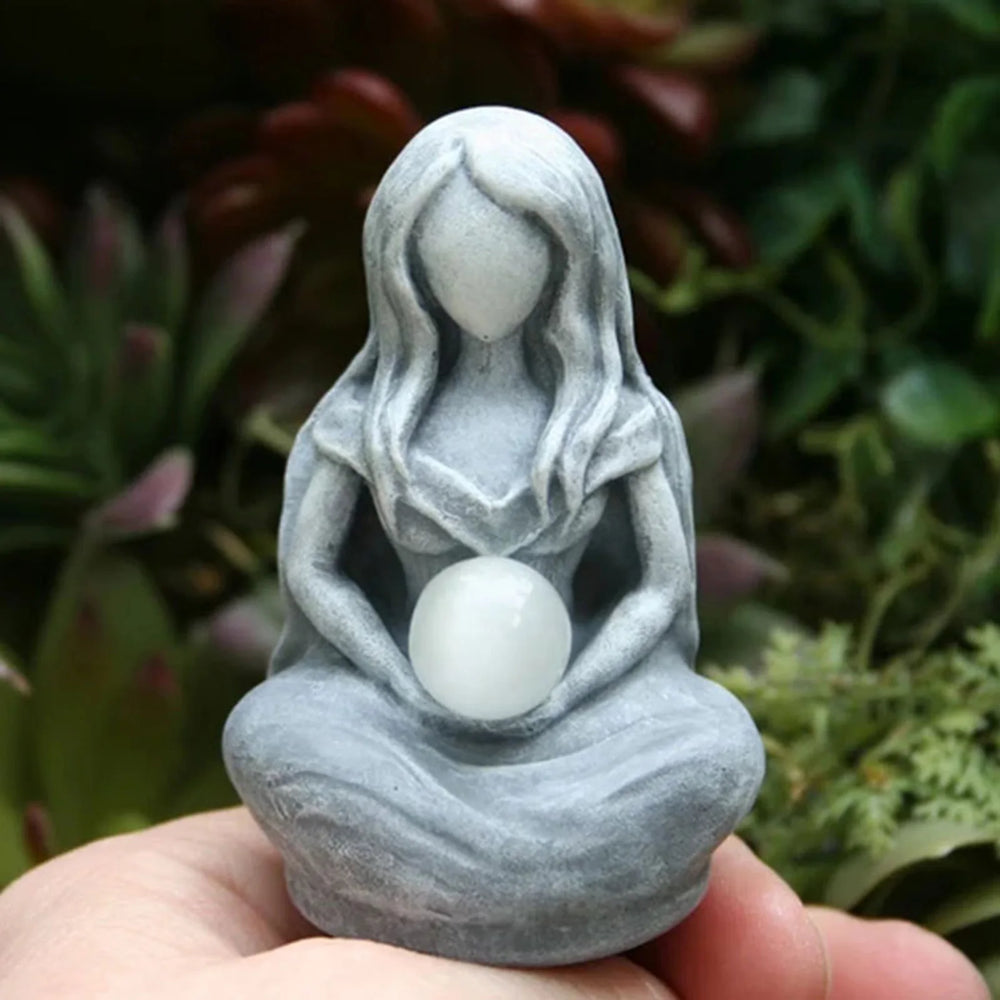 Moon Goddess Statue | Green Witch Creations