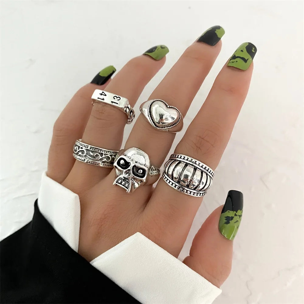 Skull Ring Set