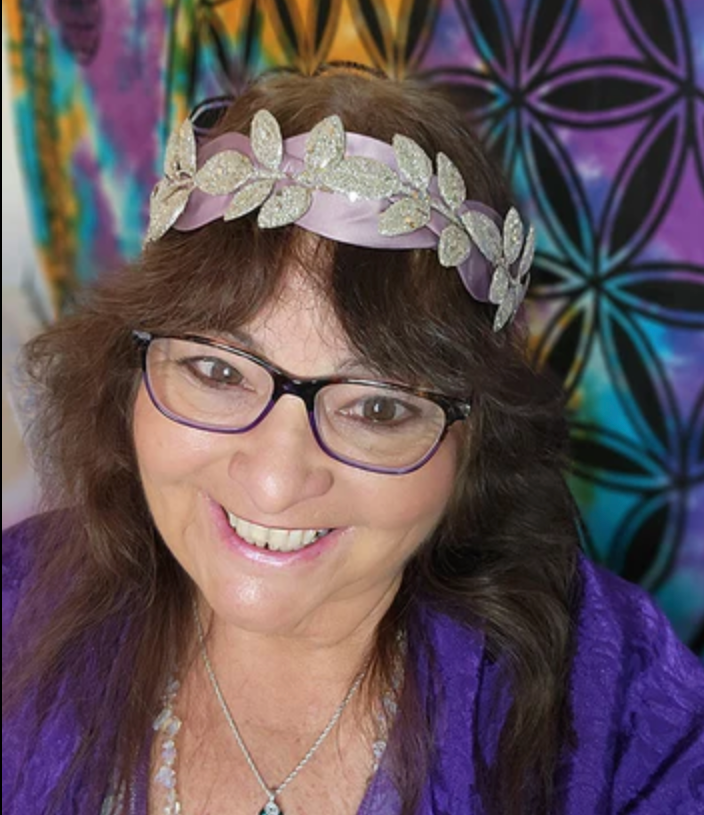 Soul Donna | Psychic Readings & Tarot Readings Online and By Phone