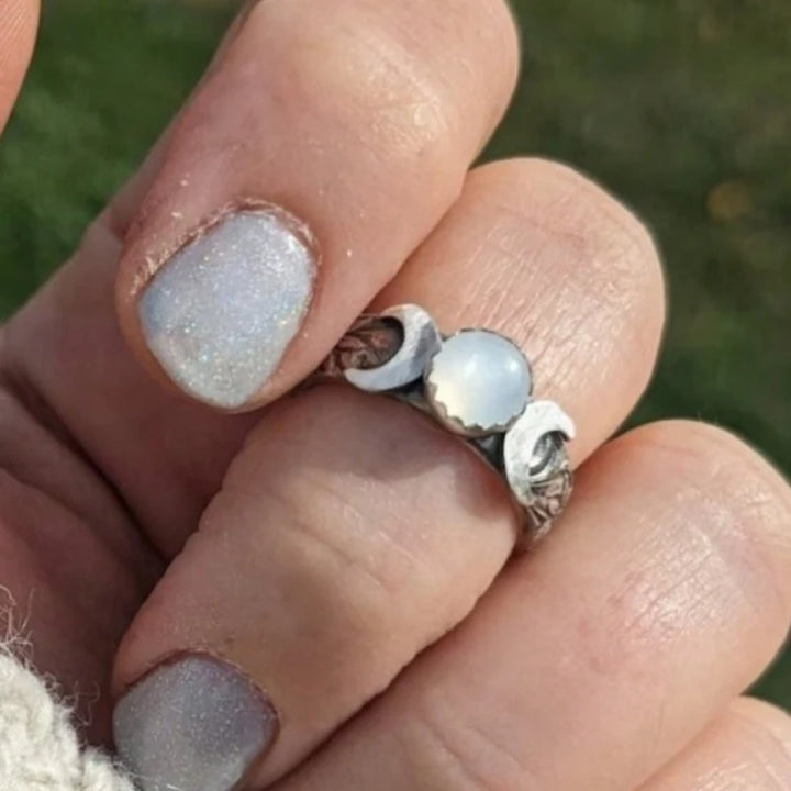 Witch Boho Triple Moon Ring