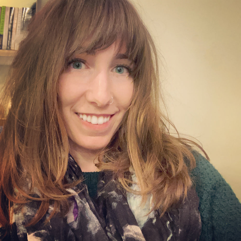 Alison Gloria | Tarot Readings, Psychic Readings, & Life Coaching by Phone or Online