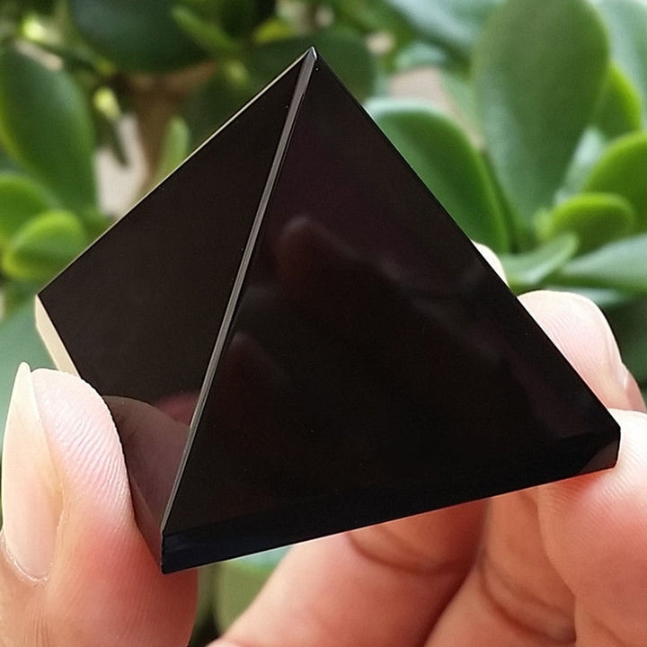 Obsidian Pyramids | Crystals & Stones - greenwitchcreations